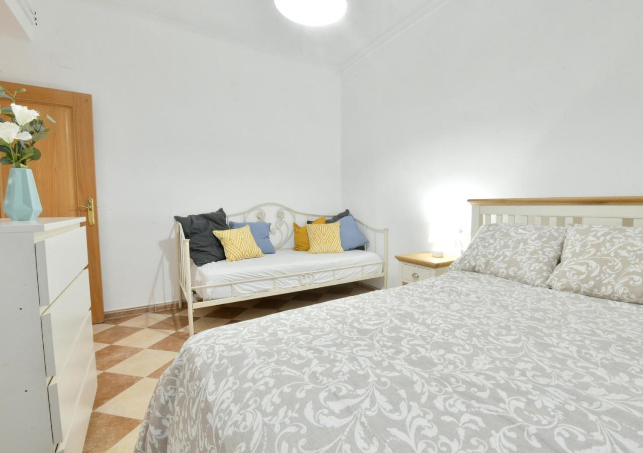 Ms4 Apartamentos Nervion Para 4 Personas Seville Exterior photo